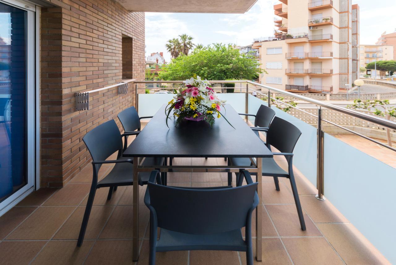 Inmosantos Apartamentos Daniel Roses Exterior photo
